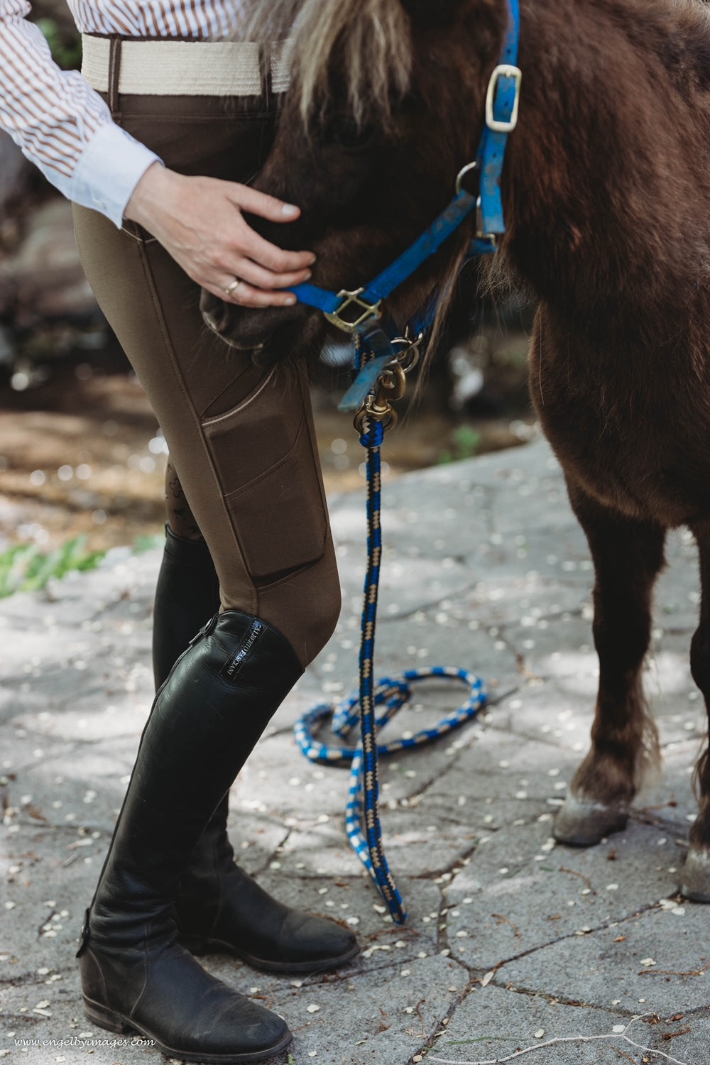 Can you wear leggings horseback riding?